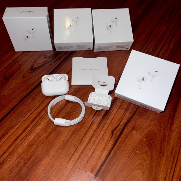 Apple AirPods Pro 2nd Generation with MagSafe Wireless Charging Case - White-New